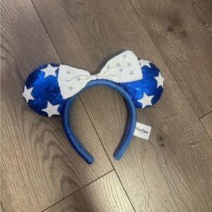 Disney Blue Sequin Star Headband Minnie Ears with Bow Patriotic Stars Women’s